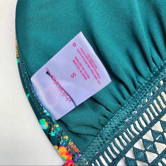 Xhilaration Floral Bikini Top - Picture 3 of 3